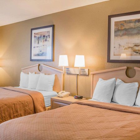 Quality Inn Port Clinton Bagian luar foto