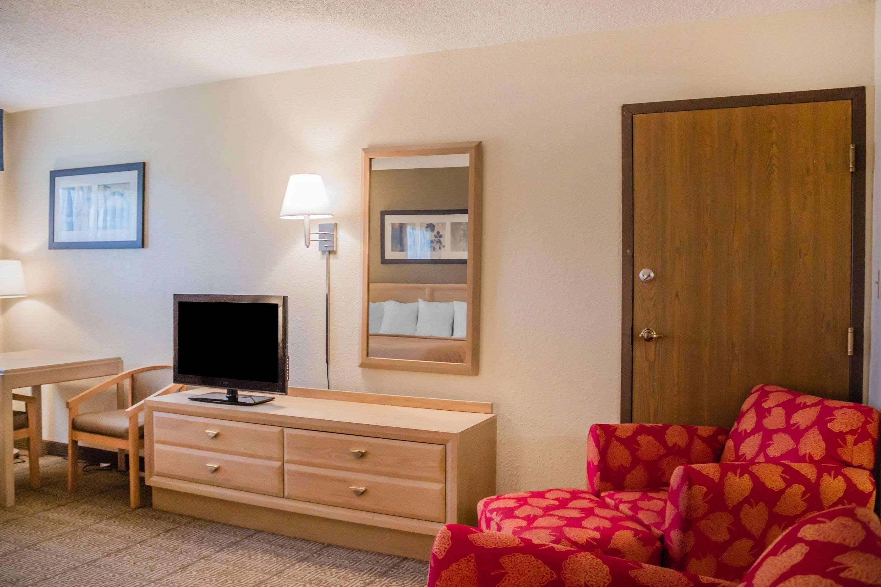 Quality Inn Port Clinton Bagian luar foto