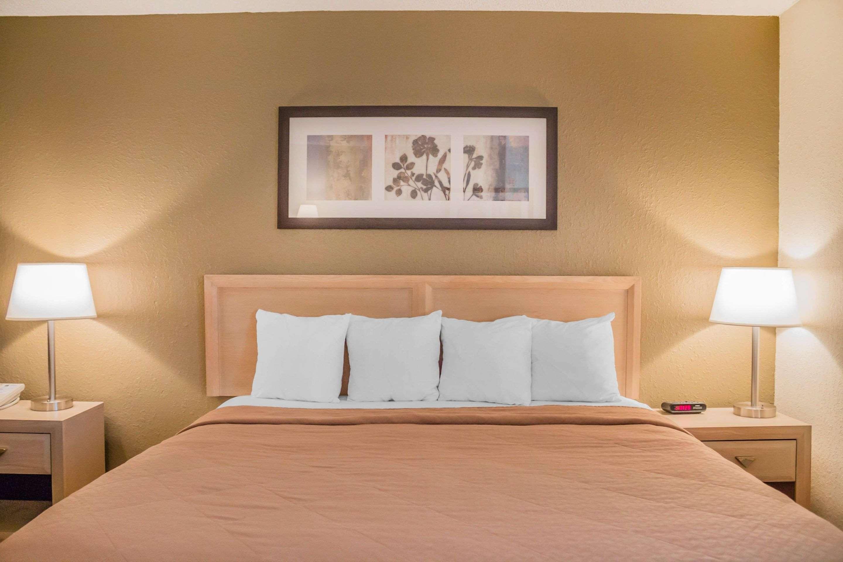 Quality Inn Port Clinton Bagian luar foto