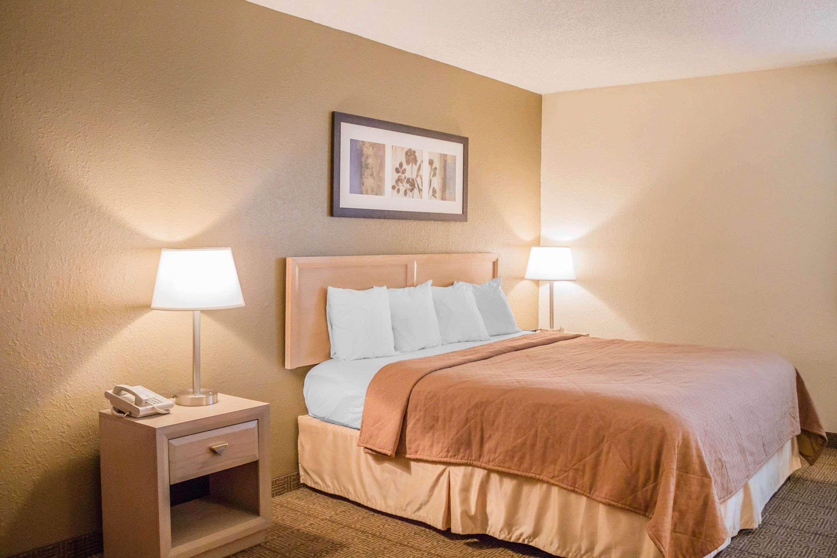 Quality Inn Port Clinton Bagian luar foto