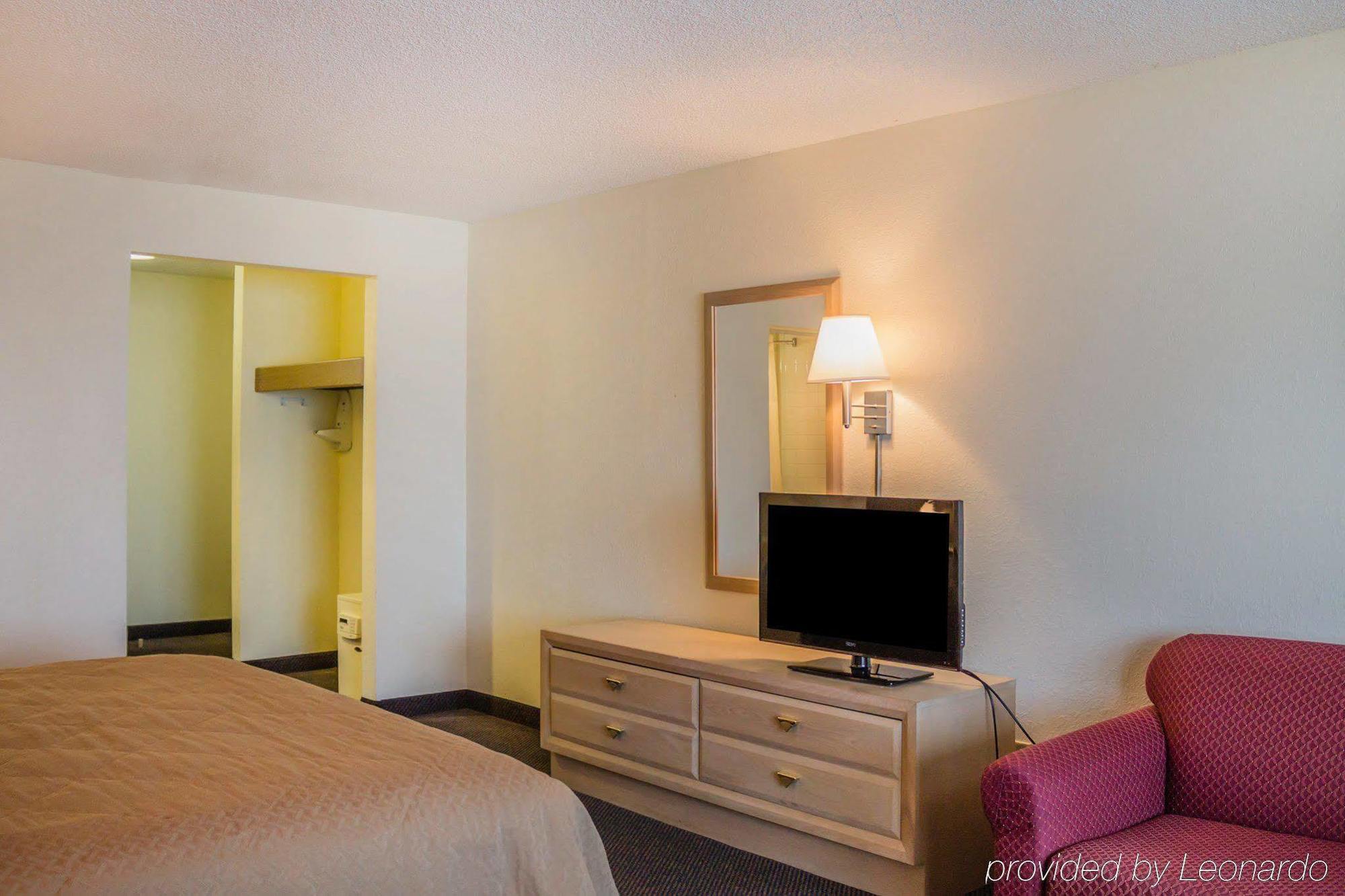 Quality Inn Port Clinton Bagian luar foto